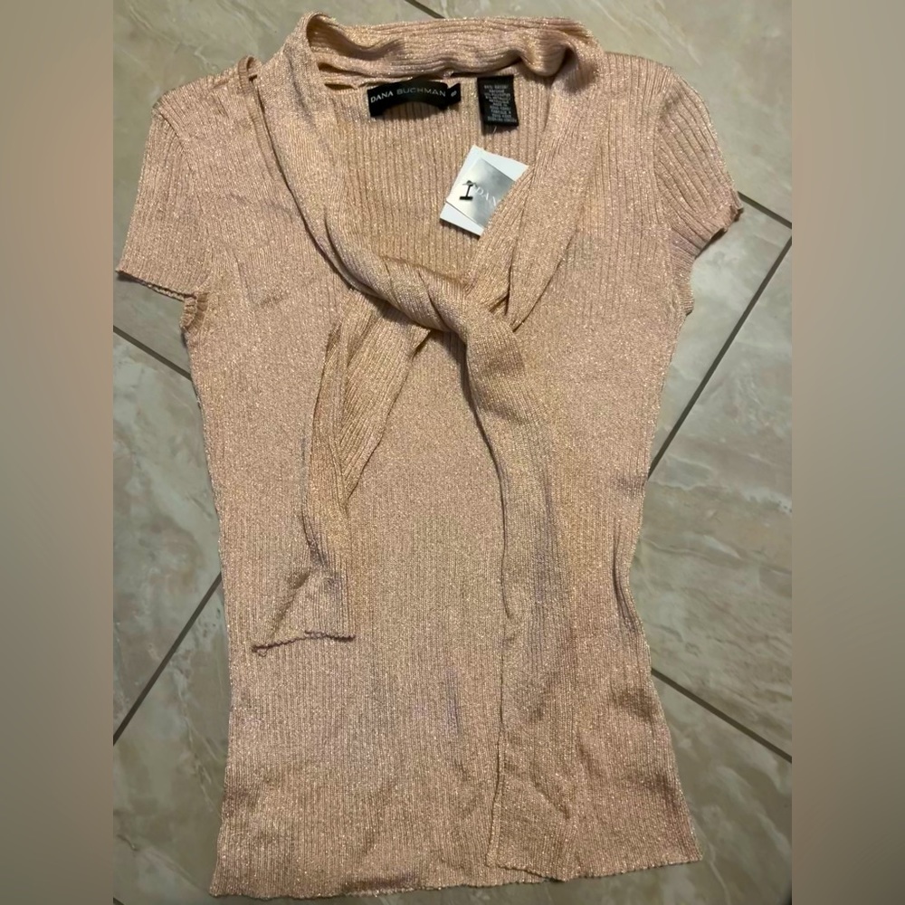 NWT Dana Buchanan ballerina cap sleeved top shirt with  scarf sparkle gold small